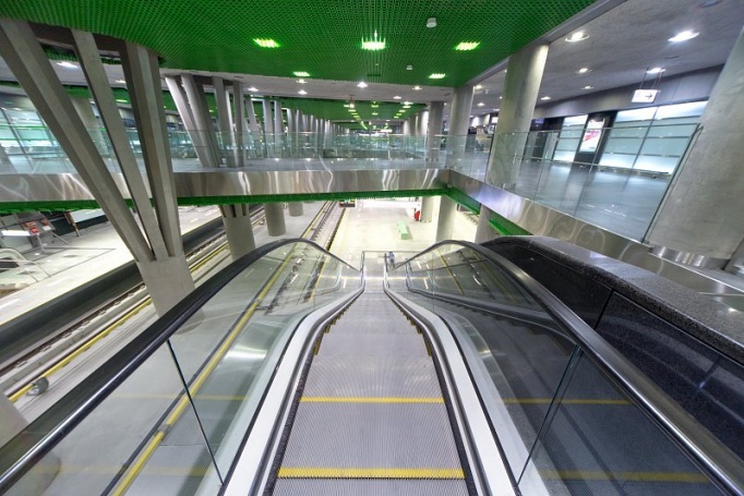 Stacja metra Stadion Narodowy - zdjęcie 7